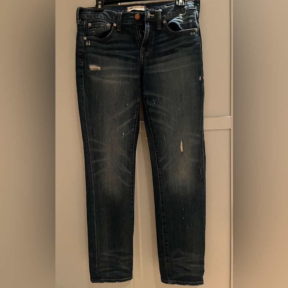 Madewell Women's Distressed Dark Blue Classic SlimBoy Jeans. Size 28